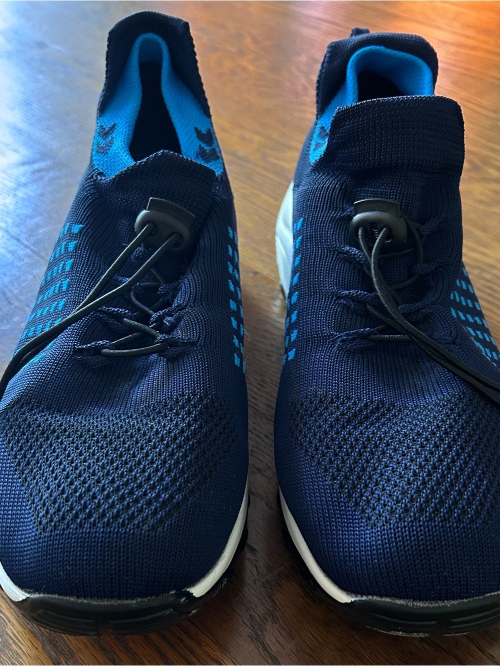 Comfort Wear Knit Slip-On Athletic Sneakers in Navy Blue